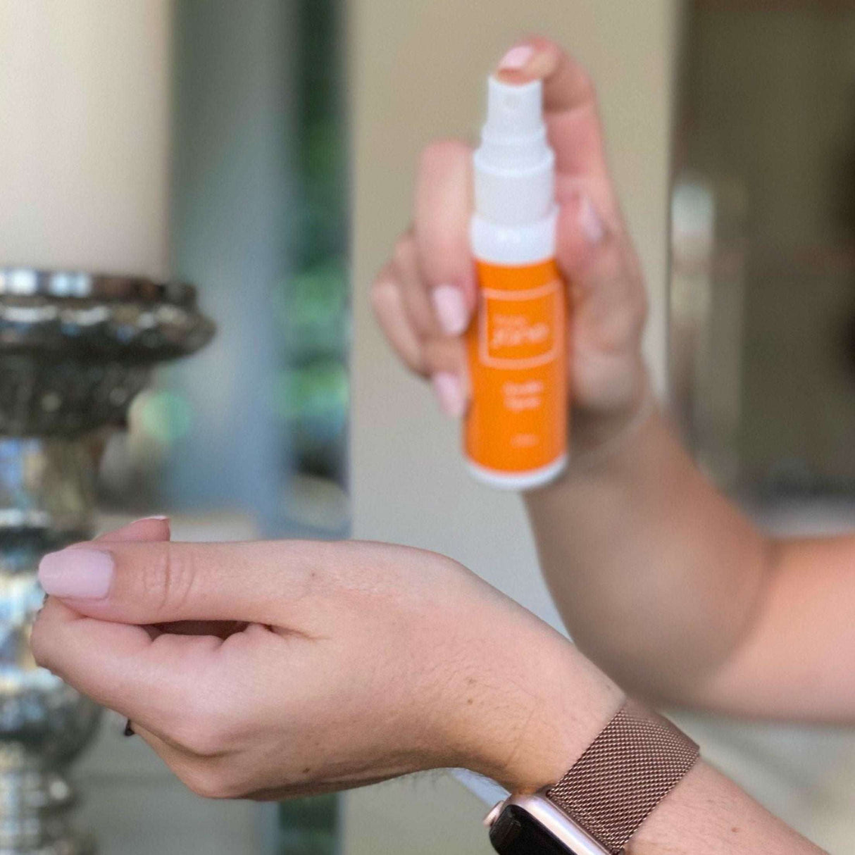 Basic Jane’s Awake CBD Pain Spray is designed to deliver quick, cooling relief wherever you need it most. Infused with high-quality hemp-derived CBD, peppermint, and menthol, this energizing topical helps ease muscle tension, soreness, and fatigue. Its lightweight, fast-absorbing formula makes it perfect for mornings, pre-workout, or any time you need to wake up your body and feel your best.